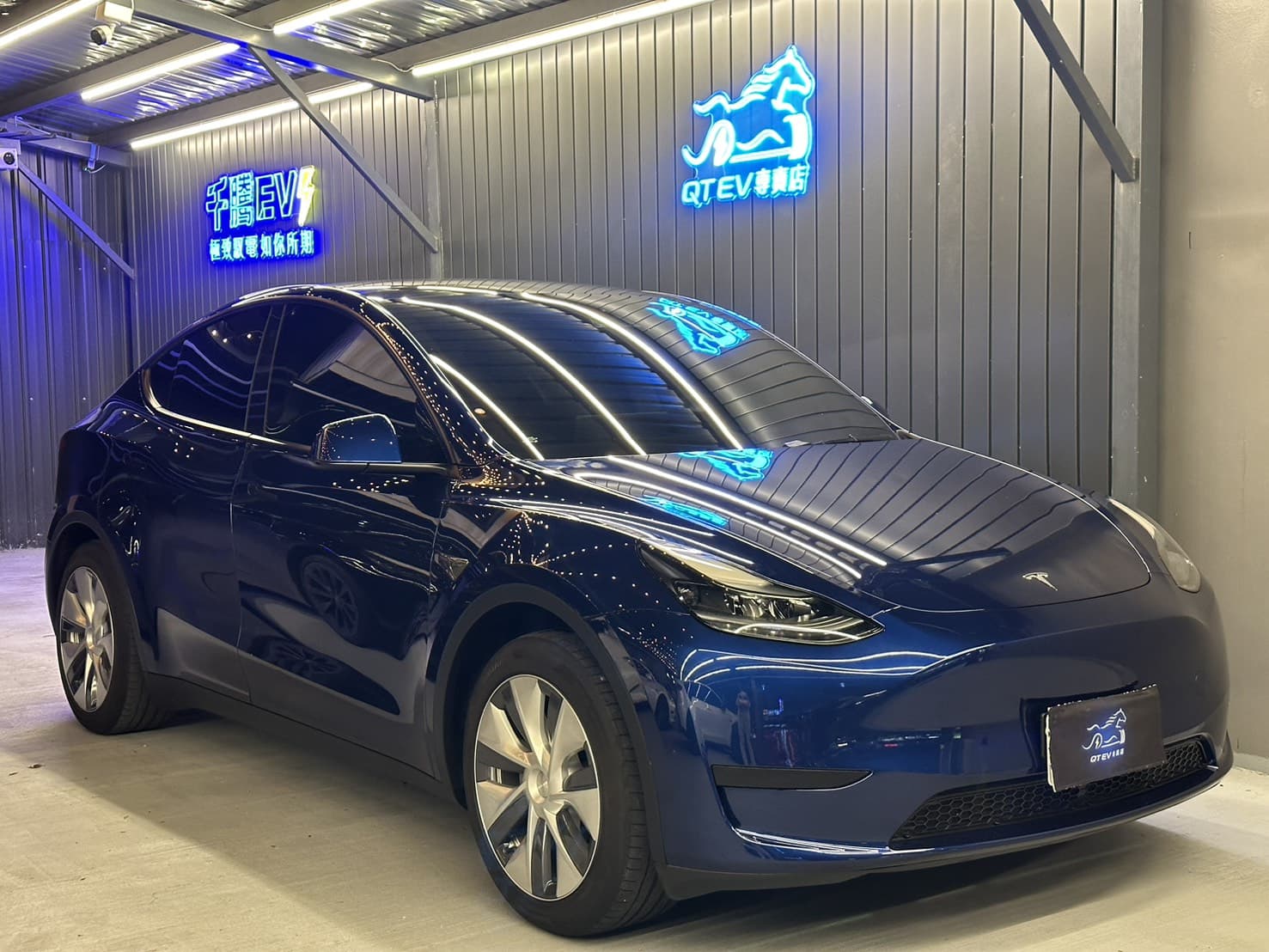 2024年 Tesla Model Y RWD