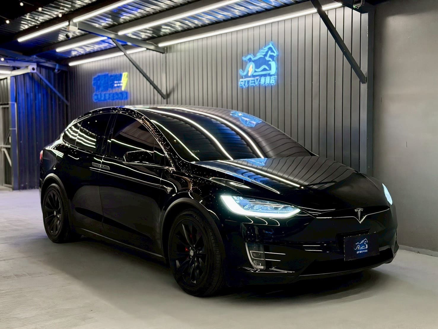 2019年 Tesla Model X P100D FSD
